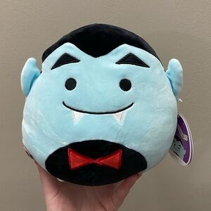 Squishmallow (NWT) 8” Drake the vampire plush teddy bear toy